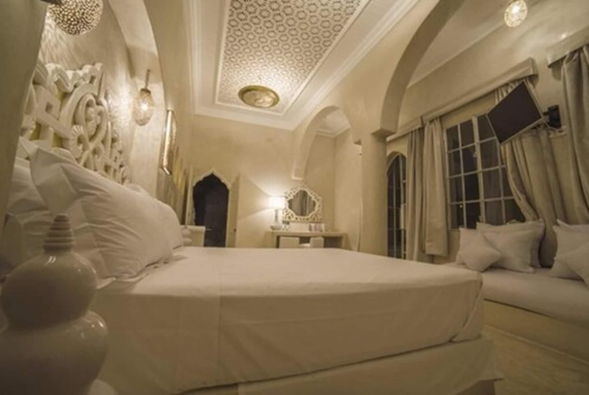 Riad Palais Blanc & Spa Marrakesh Exterior photo